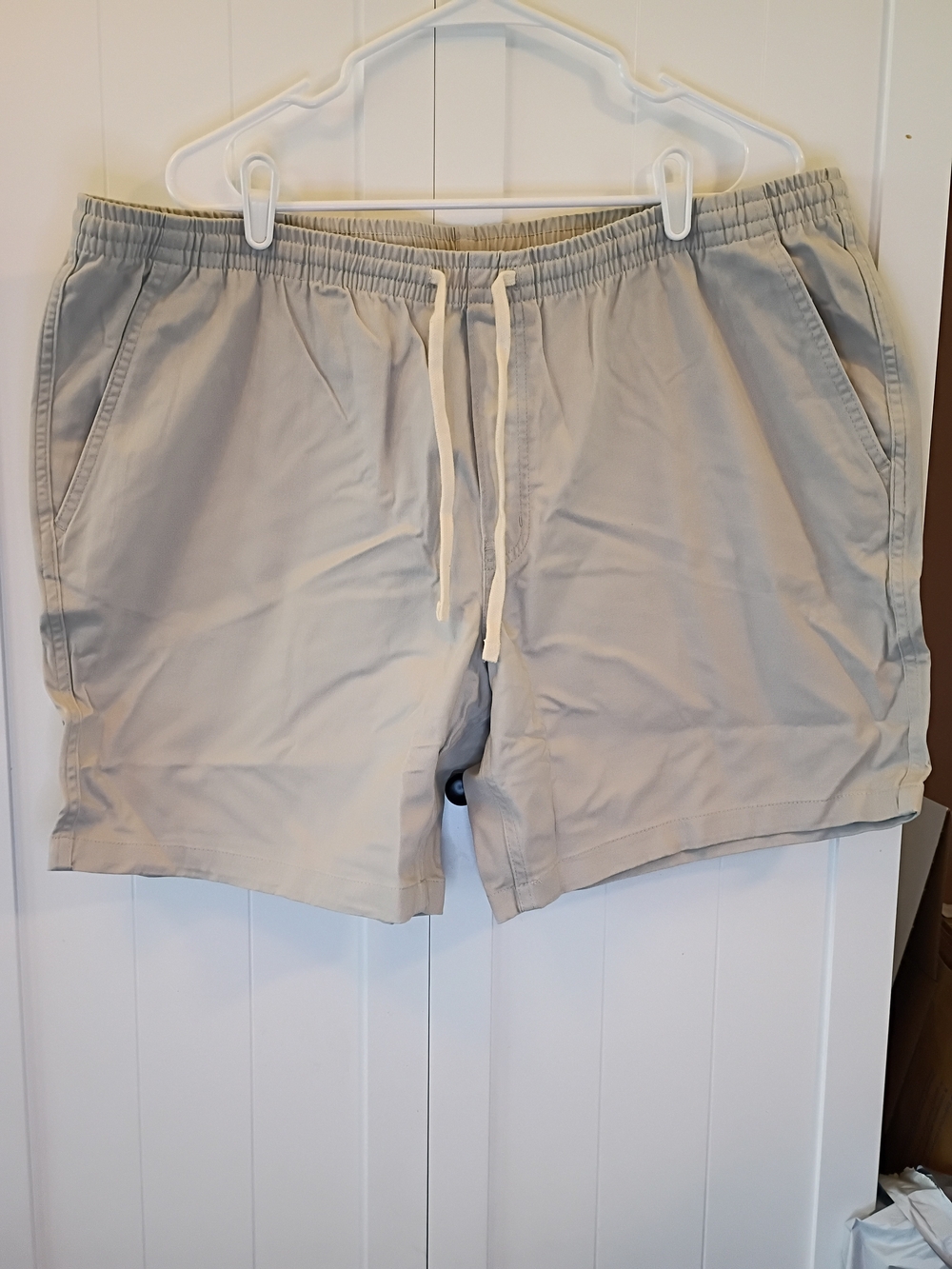 Lands' End Men's Light Beige Deck Shorts with Drawstring